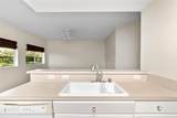 7715 Yardley Dr - Photo 12