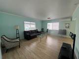 323 Monroe St - Photo 3