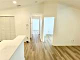 5530 61 St - Photo 2