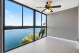 114 Lake Emerald Dr - Photo 17