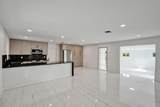 121 8th St - Photo 2