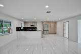 121 8th St - Photo 4