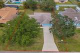 401 Strait Ave - Photo 3