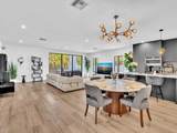 913 15th St - Photo 1