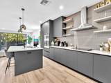 913 15th St - Photo 10