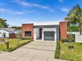 913 15th St - Photo 2