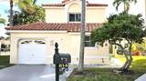 614 Trafalgar Ct - Photo 1