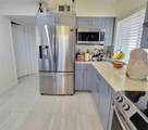 614 Trafalgar Ct - Photo 3