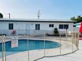 684 37th St - Photo 10