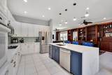 19084 Skyridge Cir - Photo 15