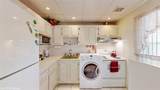 1035 Country Club Dr - Photo 12