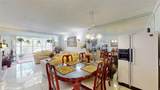 1035 Country Club Dr - Photo 9