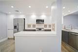 7 Royal Palm Way - Photo 4