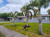 1225 16TH CT - Photo 2