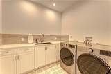 2929 Center Ave - Photo 25