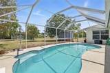 471 Doreen St - Photo 40