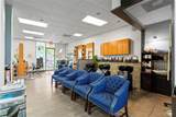 2525 Embassy Dr - Photo 13