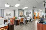 2525 Embassy Dr - Photo 14
