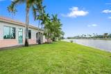 2525 Embassy Dr - Photo 25