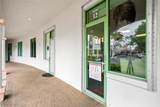 2525 Embassy Dr - Photo 30