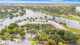 2525 Embassy Dr - Photo 33