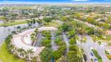 2525 Embassy Dr - Photo 37