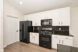 590 Valencia Cir - Photo 15