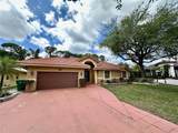 8656 Nw 43 Ct - Photo 2