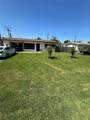 1521 32nd Pl - Photo 2