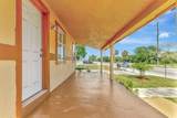 529 13th St - Photo 4