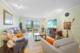 2905 Victoria Pl - Photo 4