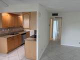 3047 Exeter C - Photo 3