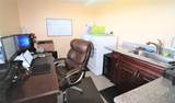 3499 Oaks Way - Photo 21