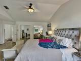 10470 Lake Vista Cir - Photo 32