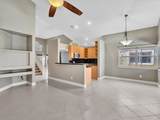 9240 Oak Grove Cir - Photo 15