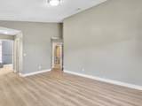 9240 Oak Grove Cir - Photo 23