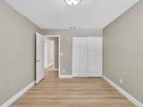 9240 Oak Grove Cir - Photo 32