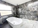 2060 Amesbury Cir - Photo 24