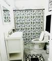 55 47th St - Photo 18