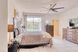 7725 Travelers Tree Dr - Photo 16