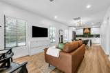 648 16th Ter - Photo 14