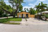 648 16th Ter - Photo 2