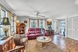 1009 6th St - Photo 9