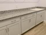 2737 Ashfield Dr - Photo 15