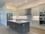 2737 Ashfield Dr - Photo 4