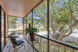 400 Commodore Dr - Photo 33