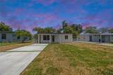 412 19th Ave - Photo 1