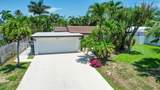 241 Bombay Ave - Photo 3