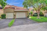 646 University Dr - Photo 2