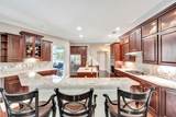 105 38th Ct - Photo 8